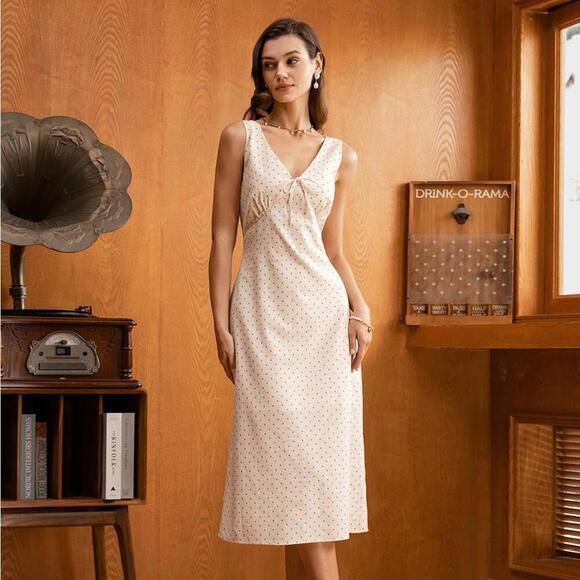 RIHOAS Beige V-neck Ruched Sleeveless Midi Dress L - Picture 1 of 8